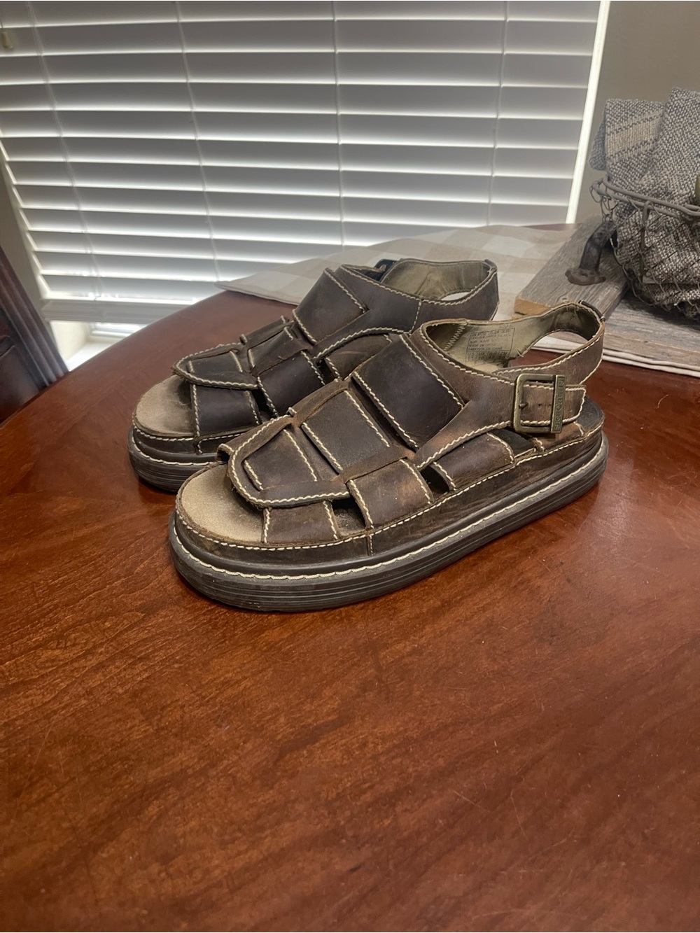 Skechers Jammers Fisherman Sandals  Leather Y2K Chunky Vintage